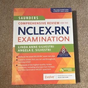 Saunders NCLEX-RN review textbook
